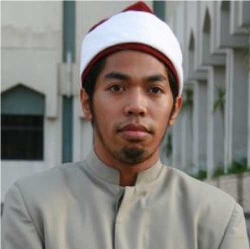 Ahmad Baharuddin, Lc., M.HI.
